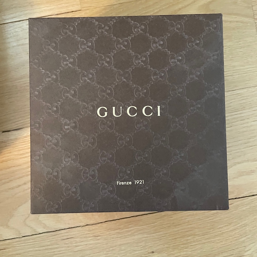 Gucci belt box